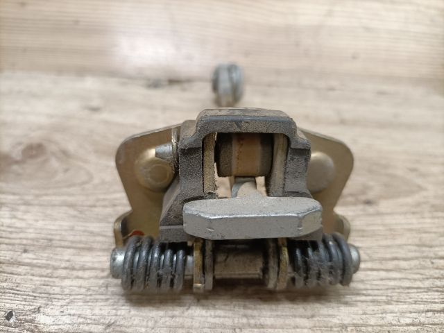 bontott RENAULT CLIO II Jobb első Ajtóhatároló