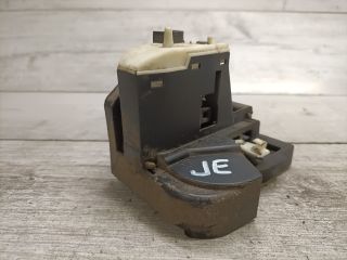 bontott RENAULT CLIO II Jobb első Ajtózár