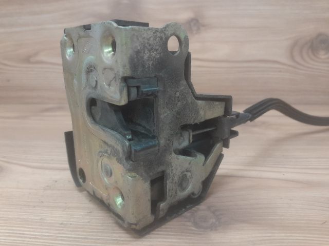 bontott RENAULT CLIO II Jobb első Ajtózár