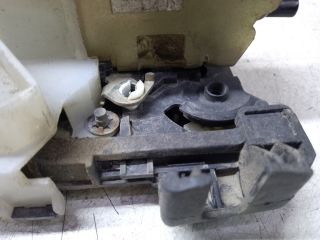 bontott RENAULT CLIO II Jobb első Ajtózár