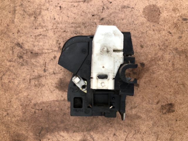 bontott RENAULT CLIO II Jobb első Ajtózár