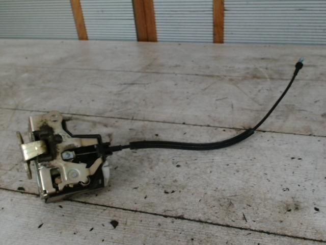 bontott RENAULT CLIO II Jobb első Ajtózár