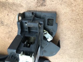 bontott RENAULT CLIO II Jobb első Ajtózár