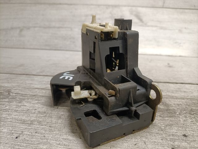 bontott RENAULT CLIO II Jobb első Ajtózár