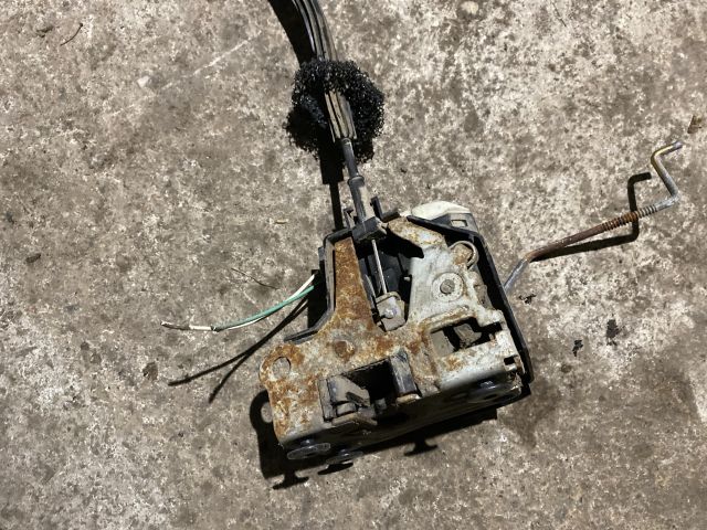 bontott RENAULT CLIO II Jobb első Ajtózár