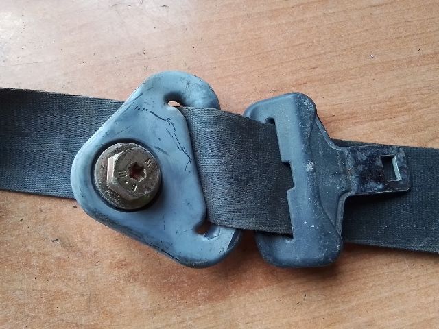 bontott RENAULT CLIO II Jobb első Biztonsági Öv