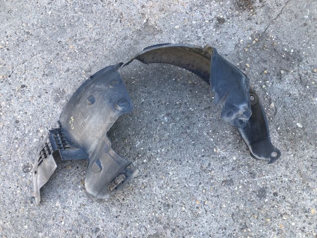 bontott RENAULT CLIO II Jobb első Első Dobbetét (Kerékjárati, Műanyag)