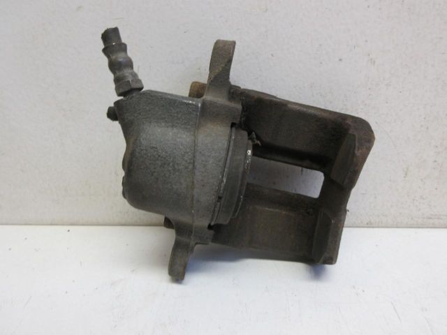 bontott RENAULT CLIO II Jobb első Féknyereg Munkahengerrel