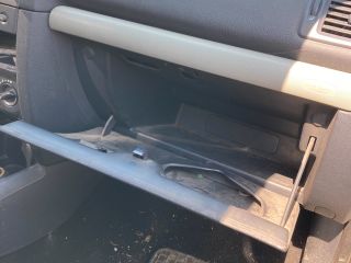 bontott RENAULT CLIO II Jobb első Felső Zsanér