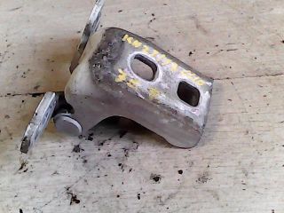 bontott RENAULT CLIO II Jobb első Felső Zsanér