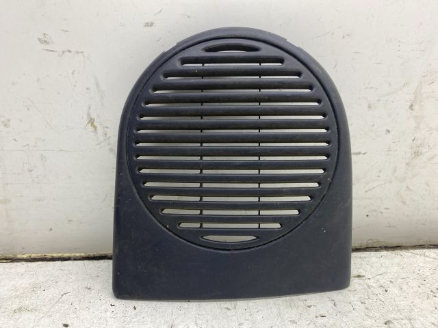 bontott RENAULT CLIO II Jobb első Hangszóró Burkolat