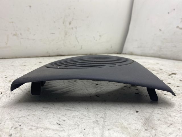 bontott RENAULT CLIO II Jobb első Hangszóró Burkolat