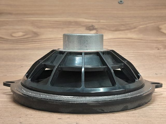 bontott RENAULT CLIO II Jobb első Hangszóró