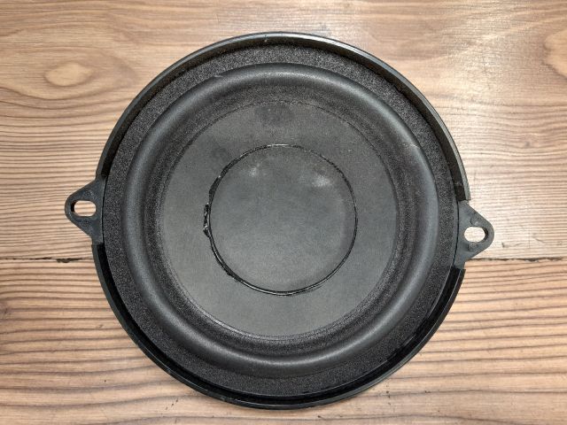 bontott RENAULT CLIO II Jobb első Hangszóró