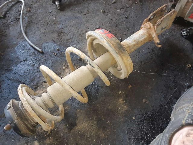 bontott RENAULT CLIO II Jobb első Lengéscsillapító