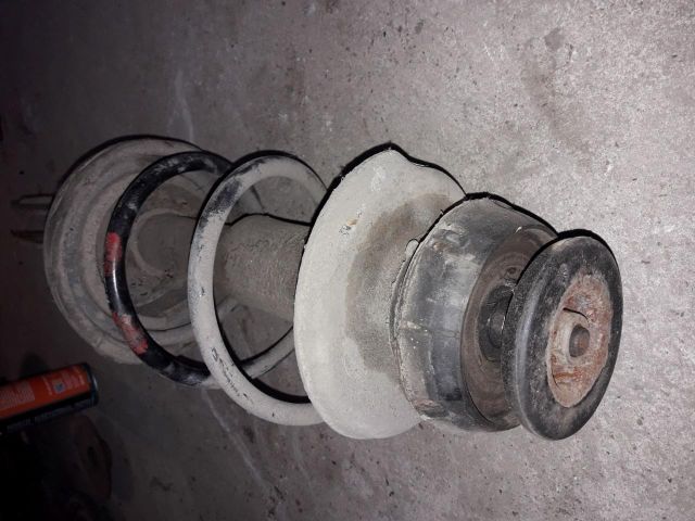 bontott RENAULT CLIO II Jobb első Lengéscsillapító