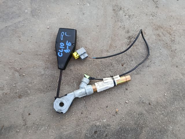 bontott RENAULT CLIO II Jobb első Övfeszítő