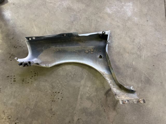 bontott RENAULT CLIO II Jobb első Sárvédő