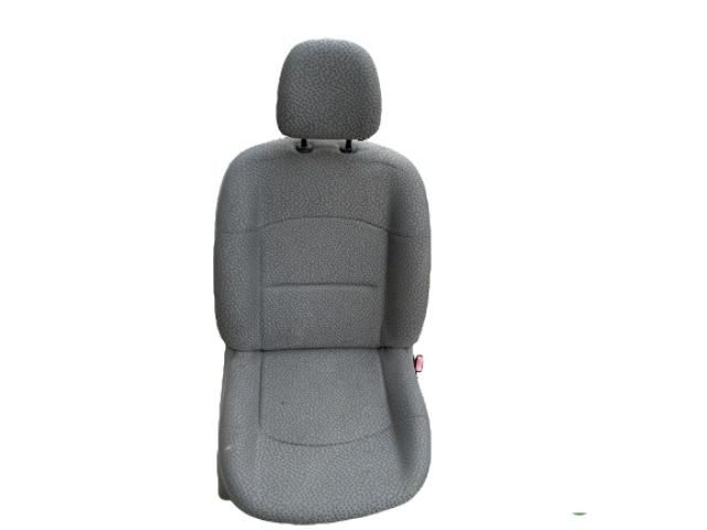 bontott RENAULT CLIO II Jobb első Ülés