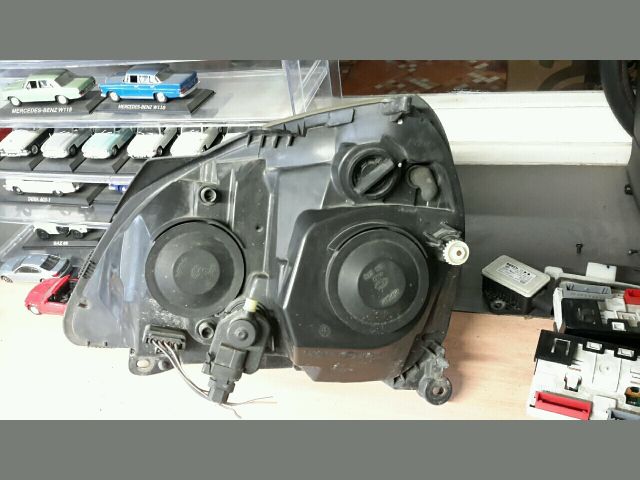 bontott RENAULT CLIO II Jobb Fényszóró