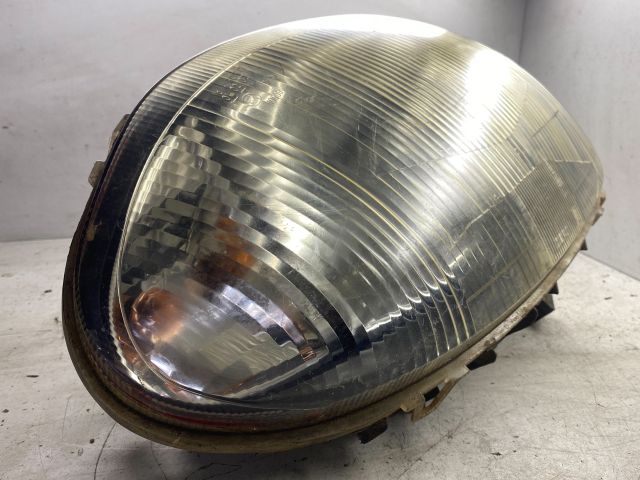 bontott RENAULT CLIO II Jobb Fényszóró