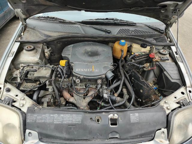 bontott RENAULT CLIO II Jobb Fényszóró