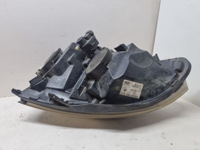 bontott RENAULT CLIO II Jobb Fényszóró