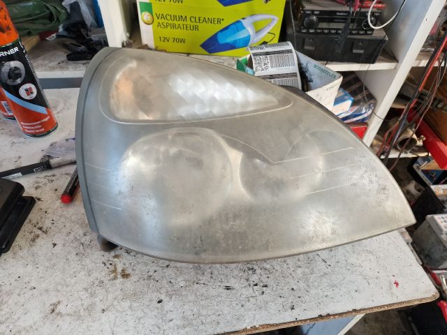 bontott RENAULT CLIO II Jobb Fényszóró