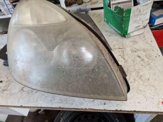 bontott RENAULT CLIO II Jobb Fényszóró