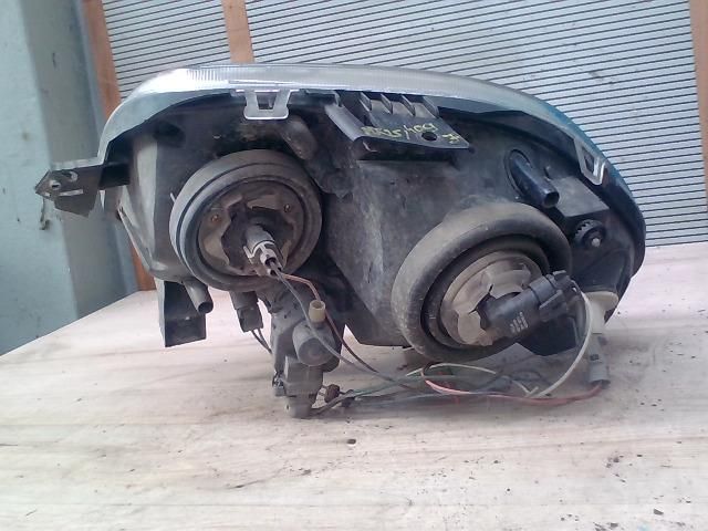 bontott RENAULT CLIO II Jobb Fényszóró