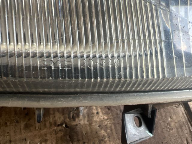 bontott RENAULT CLIO II Jobb Fényszóró