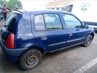 bontott RENAULT CLIO II Jobb hátsó Ajtó (Részeivel)