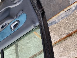 bontott RENAULT CLIO II Jobb hátsó Ajtó (Részeivel)