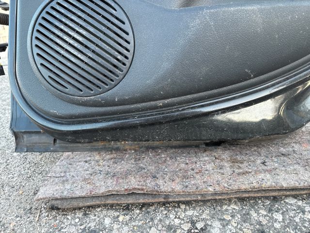 bontott RENAULT CLIO II Jobb hátsó Ajtó (Részeivel)