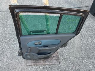 bontott RENAULT CLIO II Jobb hátsó Ajtó (Részeivel)