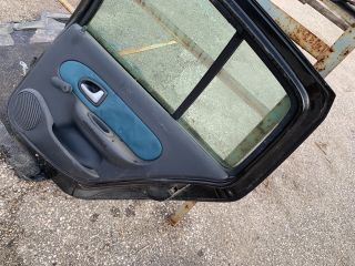 bontott RENAULT CLIO II Jobb hátsó Ajtó (Részeivel)