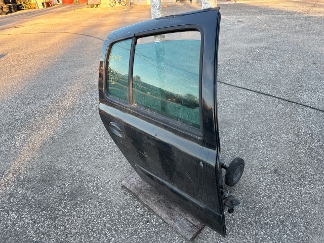 bontott RENAULT CLIO II Jobb hátsó Ajtó (Részeivel)