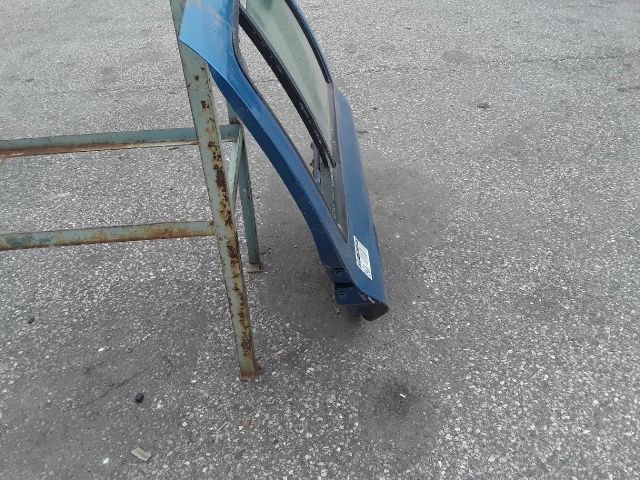 bontott RENAULT CLIO II Jobb hátsó Ajtó (Üres lemez)