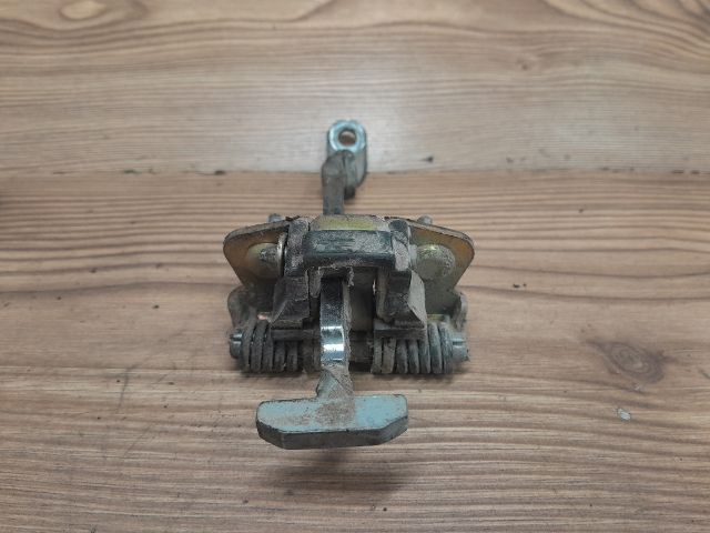 bontott RENAULT CLIO II Jobb hátsó Ajtóhatároló