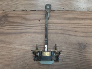 bontott RENAULT CLIO II Jobb hátsó Ajtóhatároló