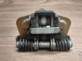 bontott RENAULT CLIO II Jobb hátsó Ajtóhatároló