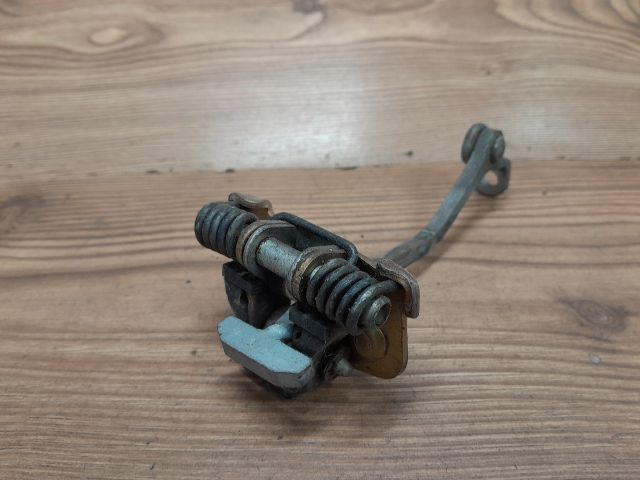 bontott RENAULT CLIO II Jobb hátsó Ajtóhatároló