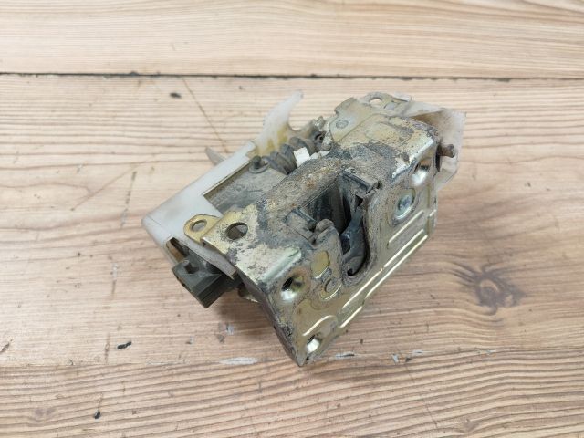 bontott RENAULT CLIO II Jobb hátsó Ajtózár