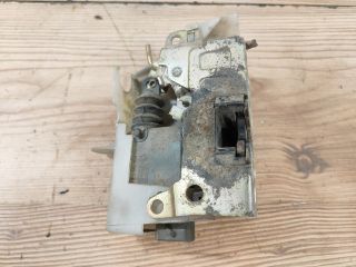 bontott RENAULT CLIO II Jobb hátsó Ajtózár