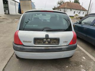 bontott RENAULT CLIO II Jobb hátsó Biztonsági Öv Csat