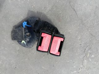 bontott RENAULT CLIO II Jobb hátsó Biztonsági Öv Csat