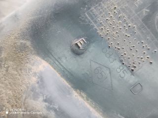 bontott RENAULT CLIO II Jobb hátsó Hátsó Dobbetét (Kerékjárati, Műanyag)