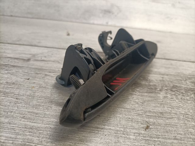 bontott RENAULT CLIO II Jobb hátsó Külső Kilincs