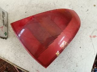 bontott RENAULT CLIO II Jobb Hátsó Lámpa
