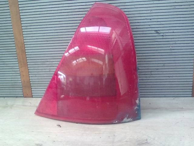 bontott RENAULT CLIO II Jobb Hátsó Lámpa
